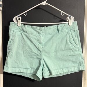 Vineyard Vines Teal Chino Shorts Size: 14 Inseam: 3.5”